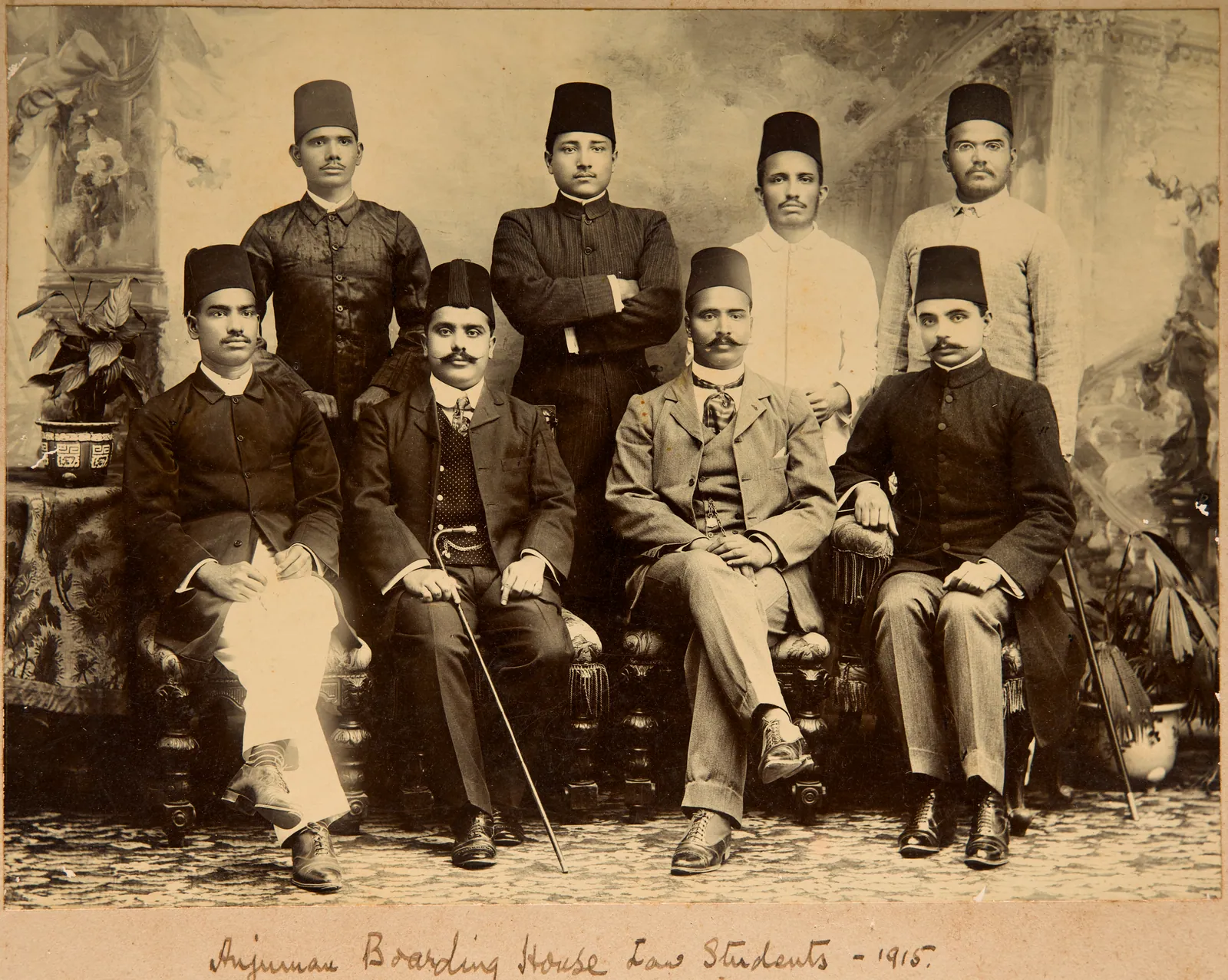 A.R. Siqqiqui with Anjuman Boarding House students 1915