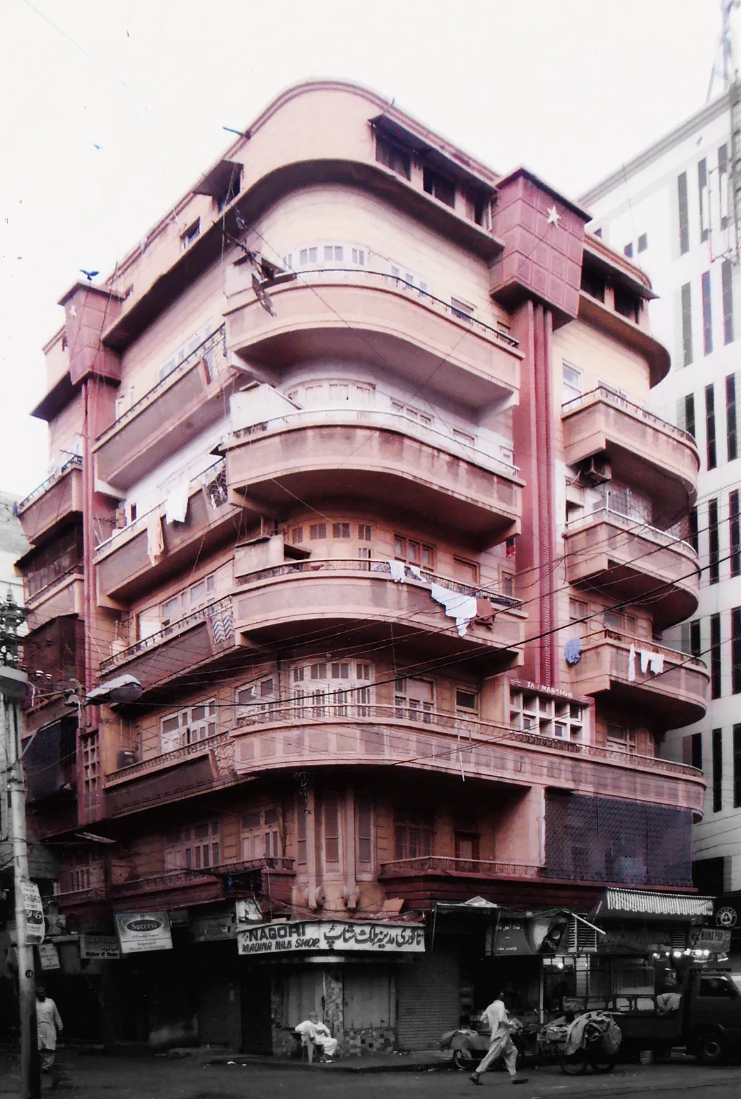 Taj Mansion, Shahrae Liaquat, Karachi